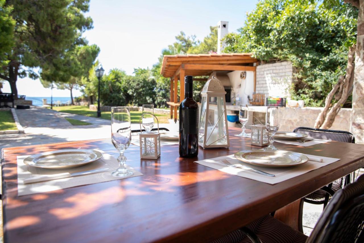 Seaside Haven Kineta Villa Екстериор снимка