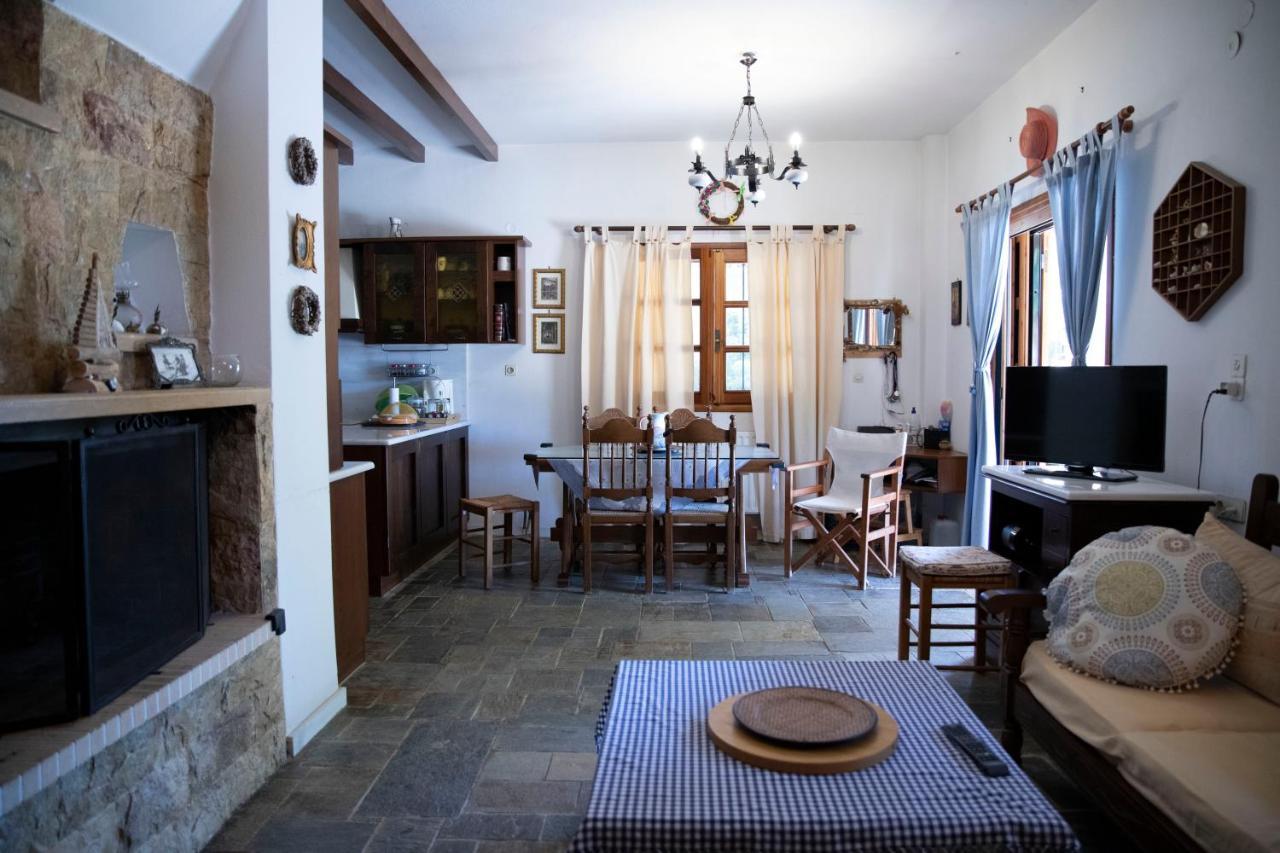 Seaside Haven Kineta Villa Екстериор снимка