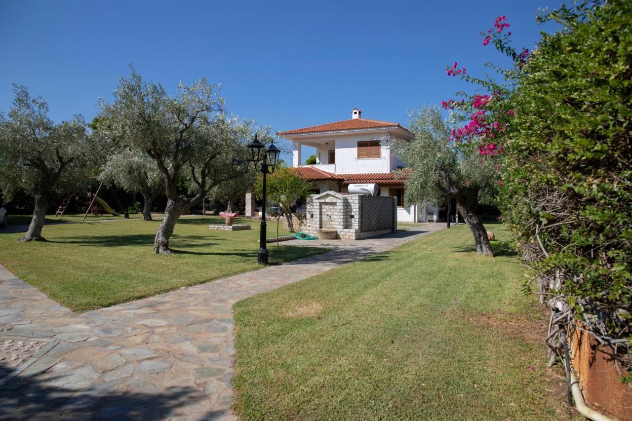 Seaside Haven Kineta Villa Екстериор снимка