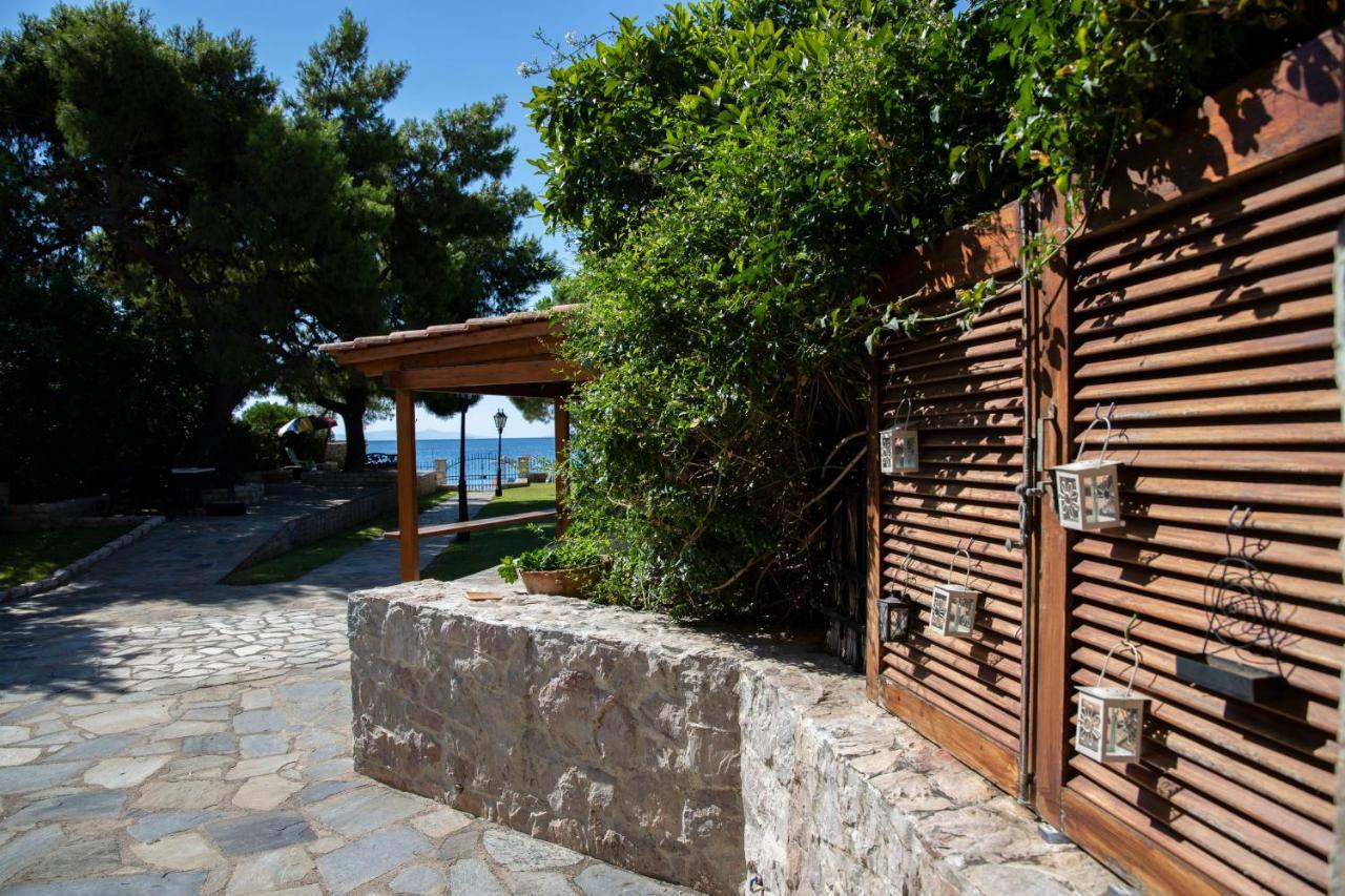 Seaside Haven Kineta Villa Екстериор снимка